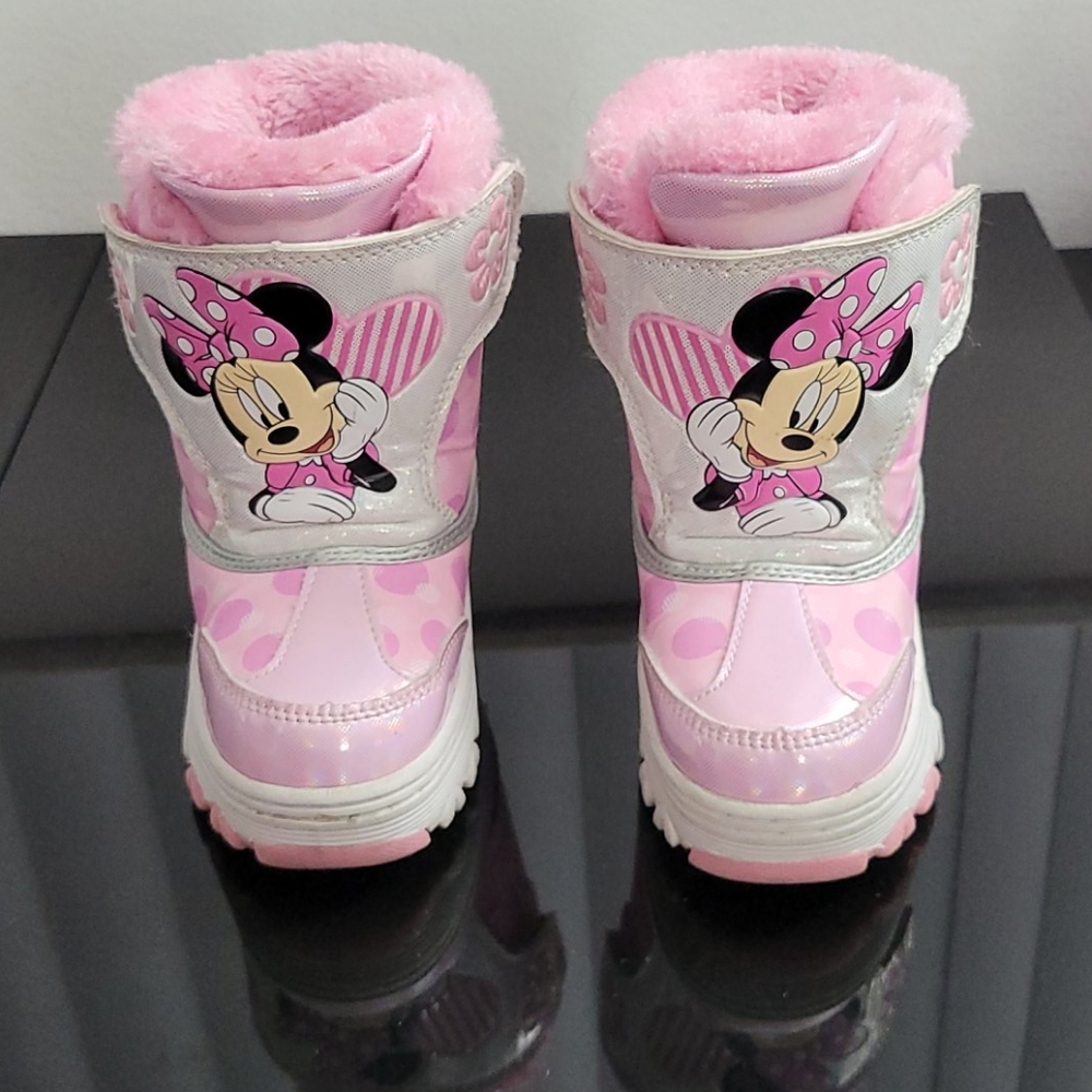 Disney Minnie Mouse Boots, Size 9